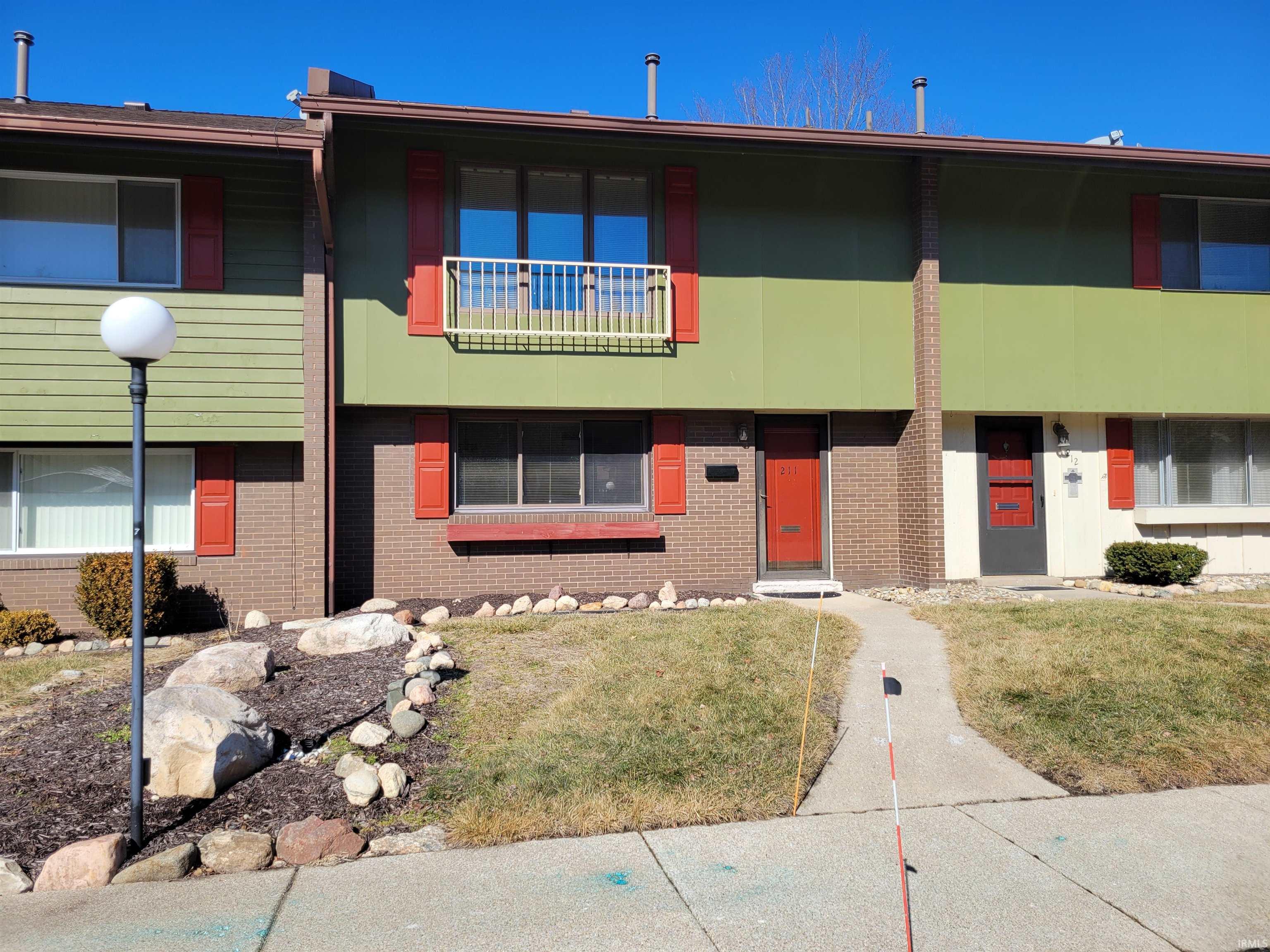 2500 Topsfield Road, Unit 211 South Bend, IN 46614 - Photo 1 of 35 Gallery Image 1