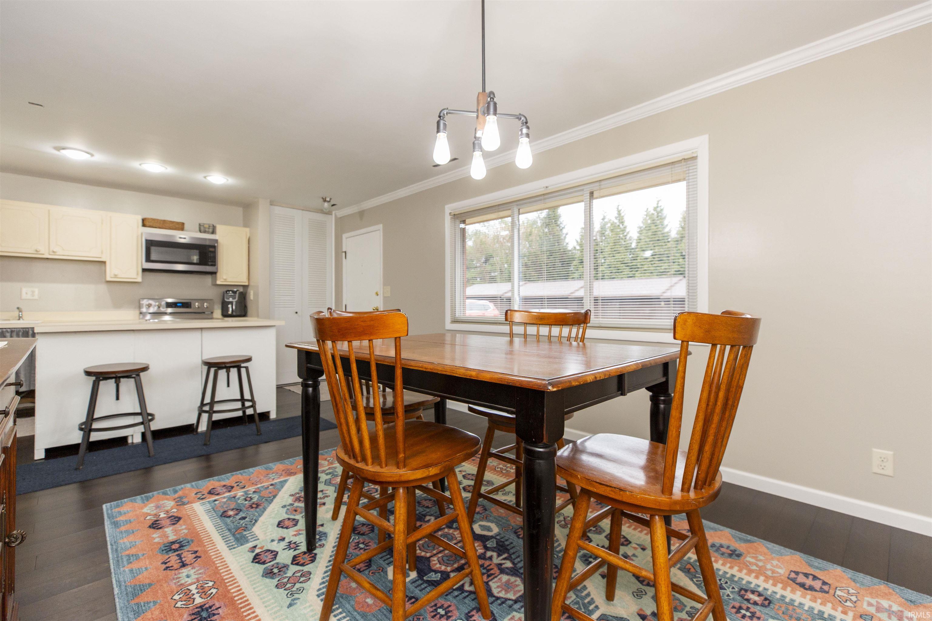 2500 Topsfield Road, Unit 211 South Bend, IN 46614 - Photo 2 of 35 Gallery Image 2