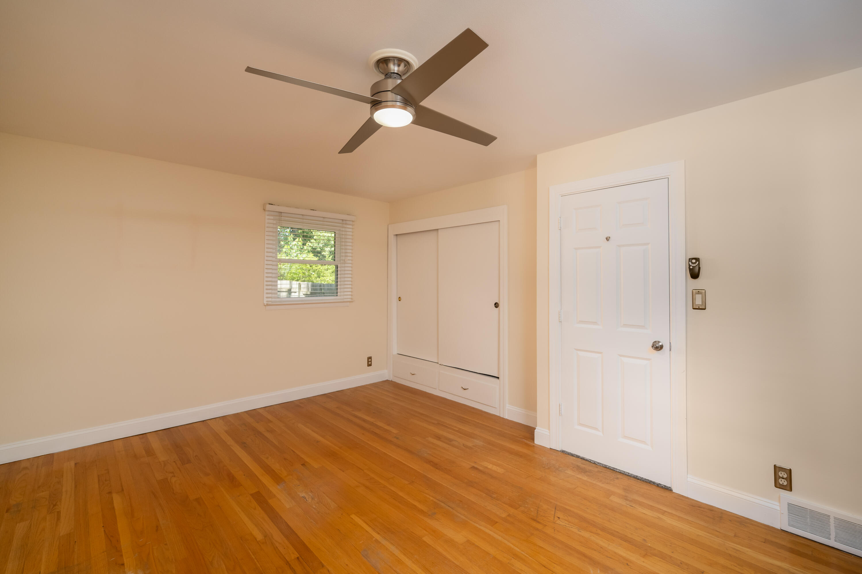 513 14th Avenue Union Grove, WI 53182 - Photo 21 of 37 Primary