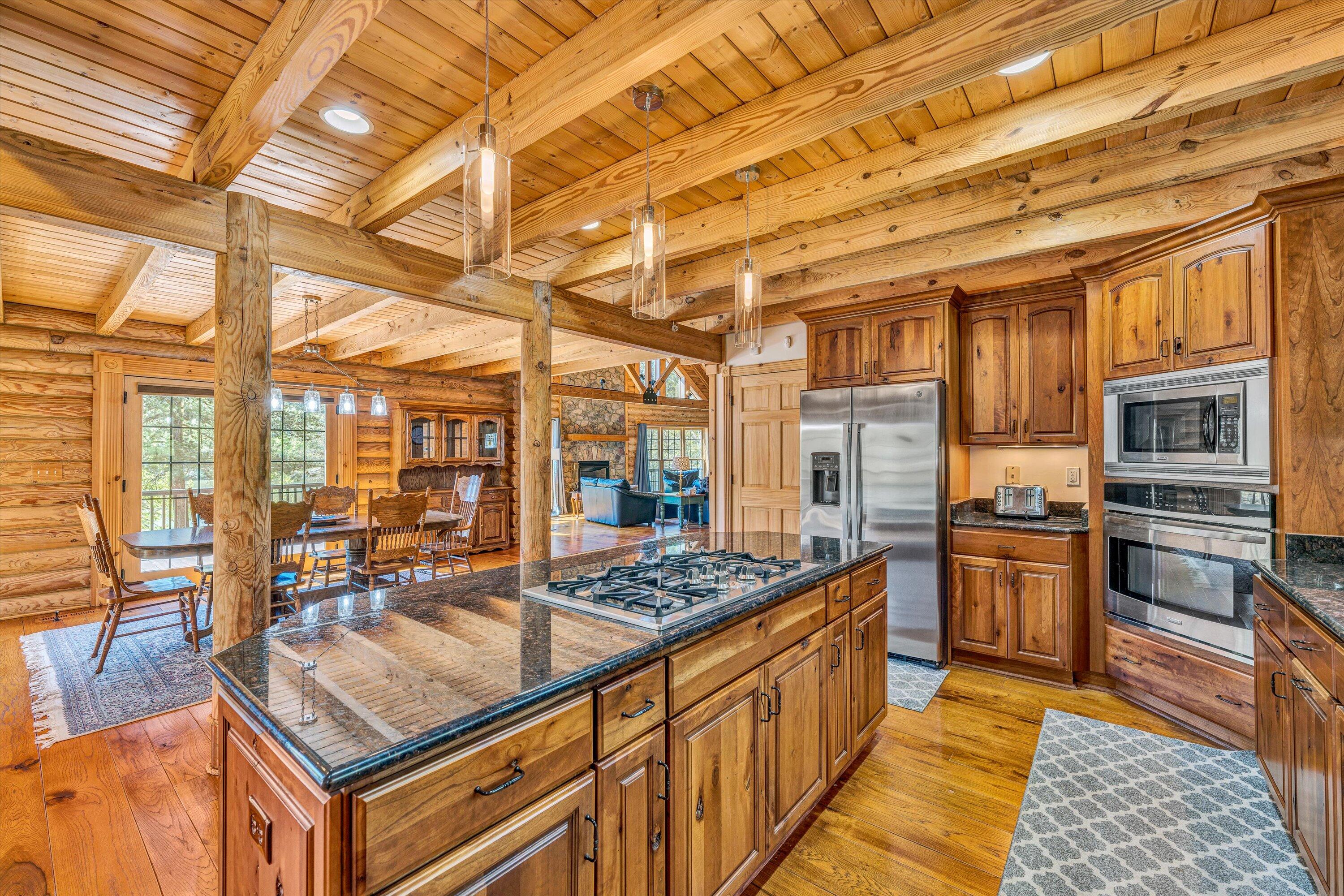 755 Garrison Ridge Pittsville, VA 24139 - Photo 22 of 99 Kitchen