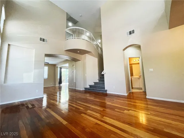 $2,400 | 9964 Canyon Peak Drive, Las Vegas, NV 89147