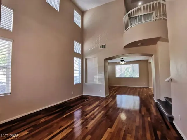 $2,400 | 9964 Canyon Peak Drive, Las Vegas, NV 89147