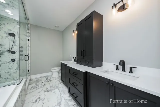 $899,900 | 1066 Trillium Trail, West Chicago, IL 60185