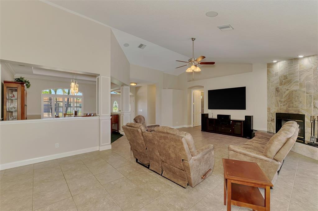 935 Graham Road Venice, FL 34293 - Photo 14 of 67