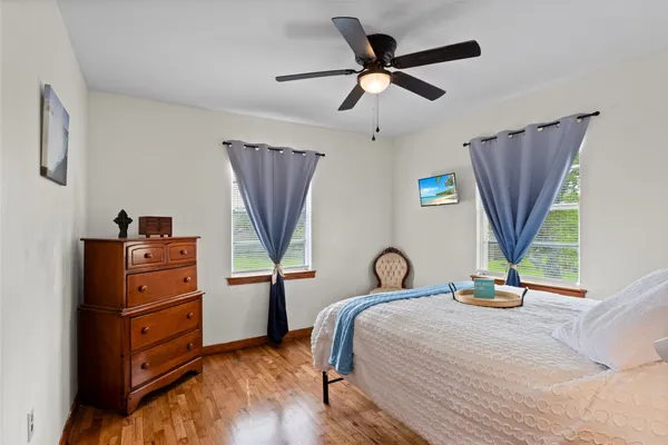 $264,900 | 1619 FM 517 Road East, San Leon, TX 77539