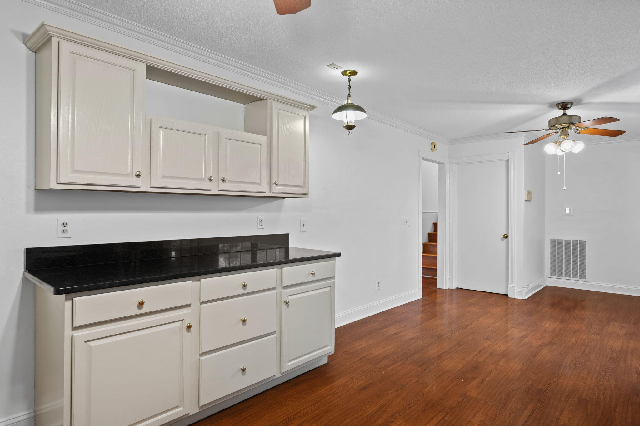 7927 Long Drive Chattanooga, TN 37421 - Photo 13 of 41 .