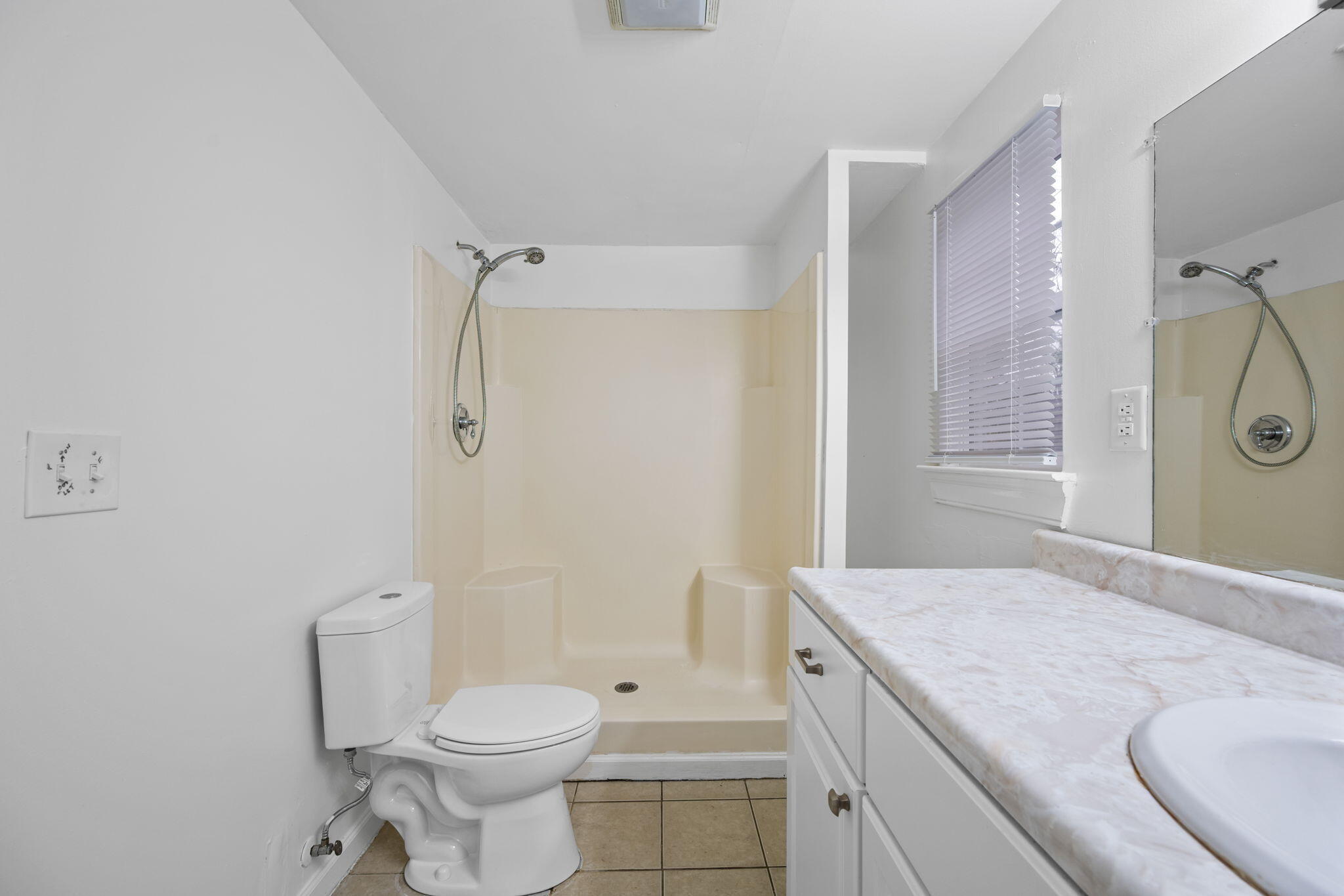 7927 Long Drive Chattanooga, TN 37421 - Photo 29 of 41 .