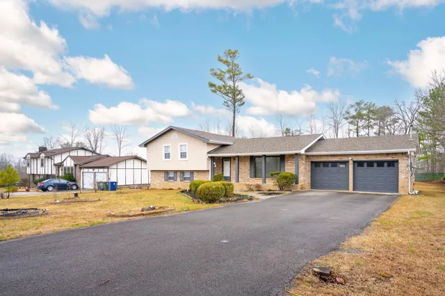 $419,000 | 7927 Long Drive, Chattanooga, TN 37421