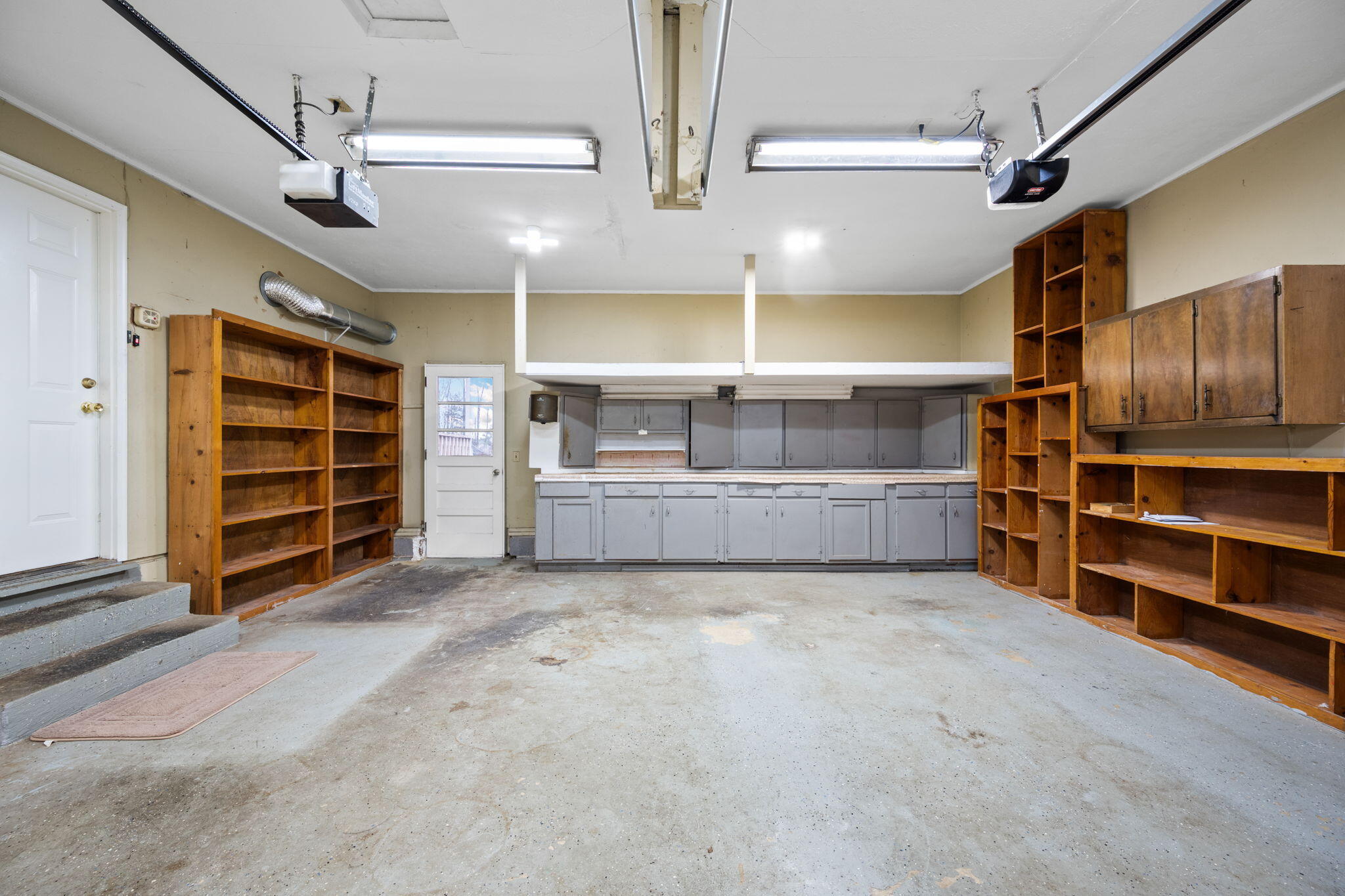 7927 Long Drive Chattanooga, TN 37421 - Photo 35 of 41 garage