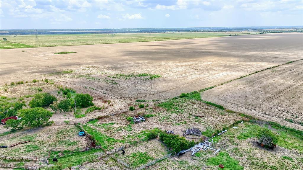 902 & Wall Street Howe, TX 75459 - Photo 12 of 16 a view of an ocean and beach