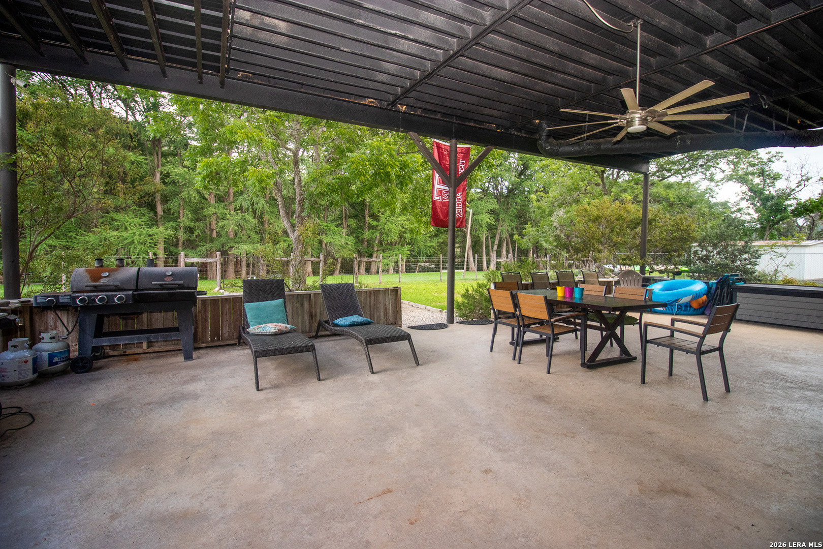 6550 Highway 83 Rio Frio, TX 78879 - Photo 4 of 35