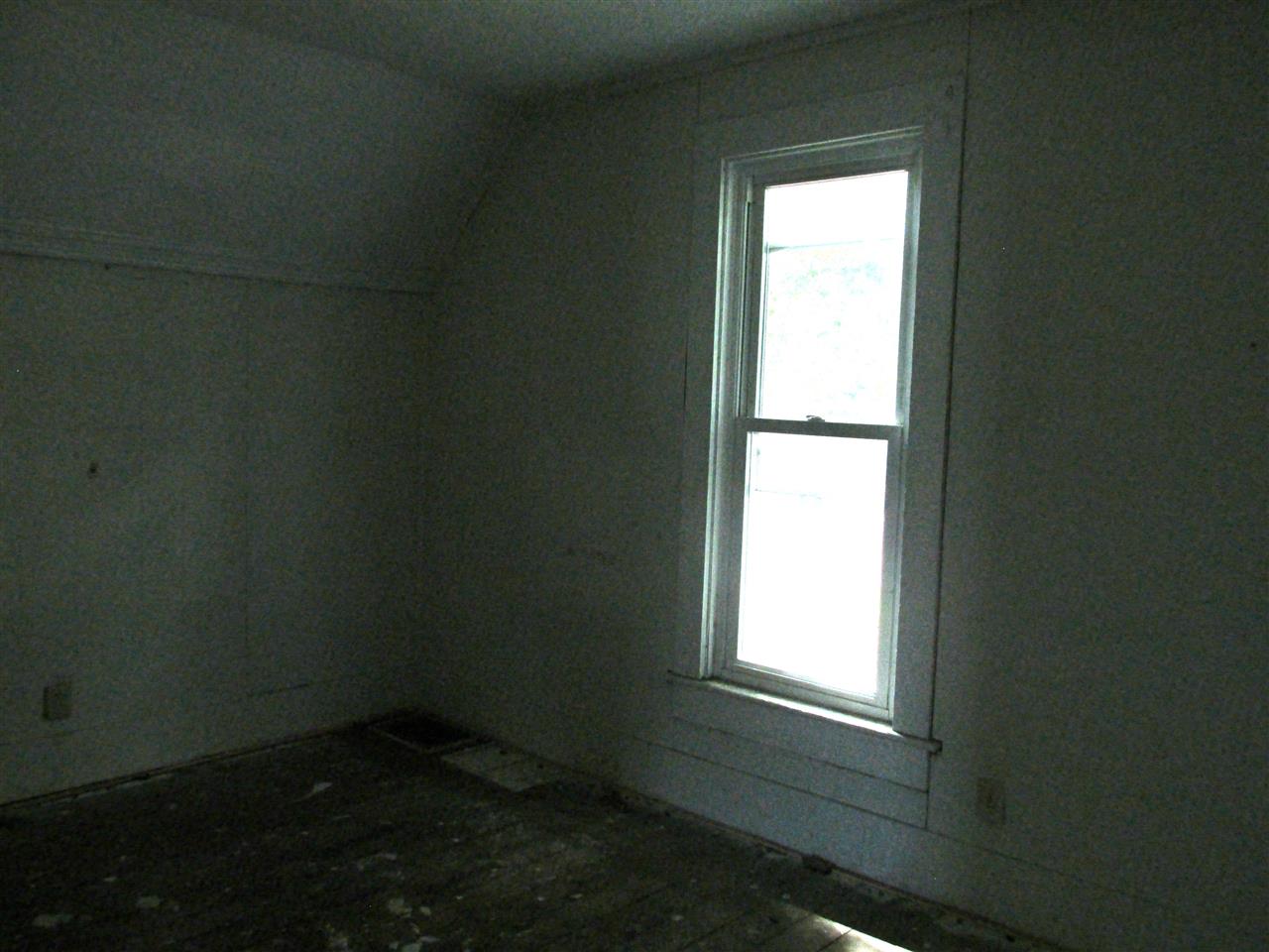 319 West 10th Street Rochester, IN 46975 - Photo 16 of 17