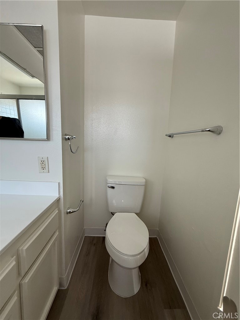 5250 Colodny Drive, Unit 17 Agoura Hills, CA 91301 - Photo 17 of 17 a bathroom with a toilet and a sink