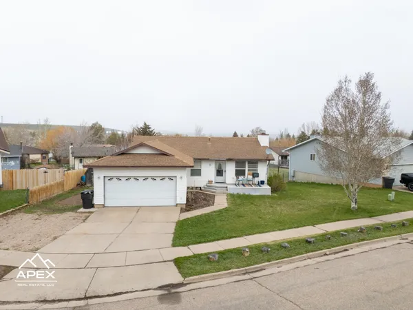 $429,000 | 324 Emerson Avenue, Evanston, WY 82930