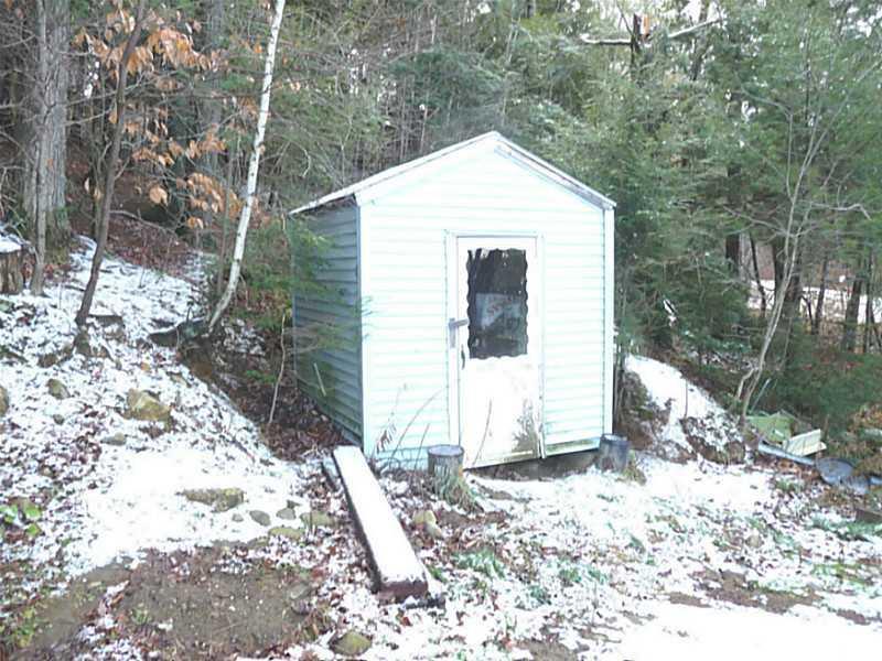 139 Old Rte 26 Paris, ME 04281 - Photo 9 of 34 Storage.