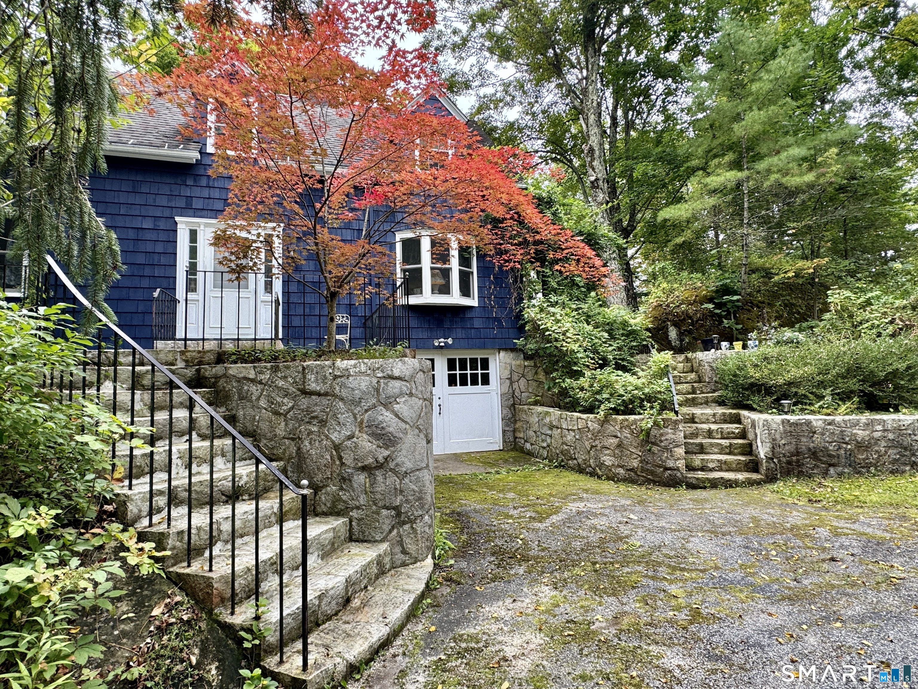 106 Farnum Road Lakeville, CT 06039 - Photo 3 of 26 Gallery Image 3