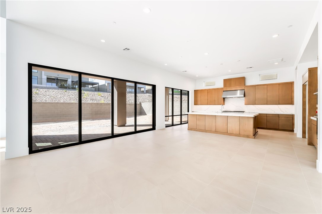 4853 Shady Rdg Drive Las Vegas, NV 89135 - Photo 9 of 50