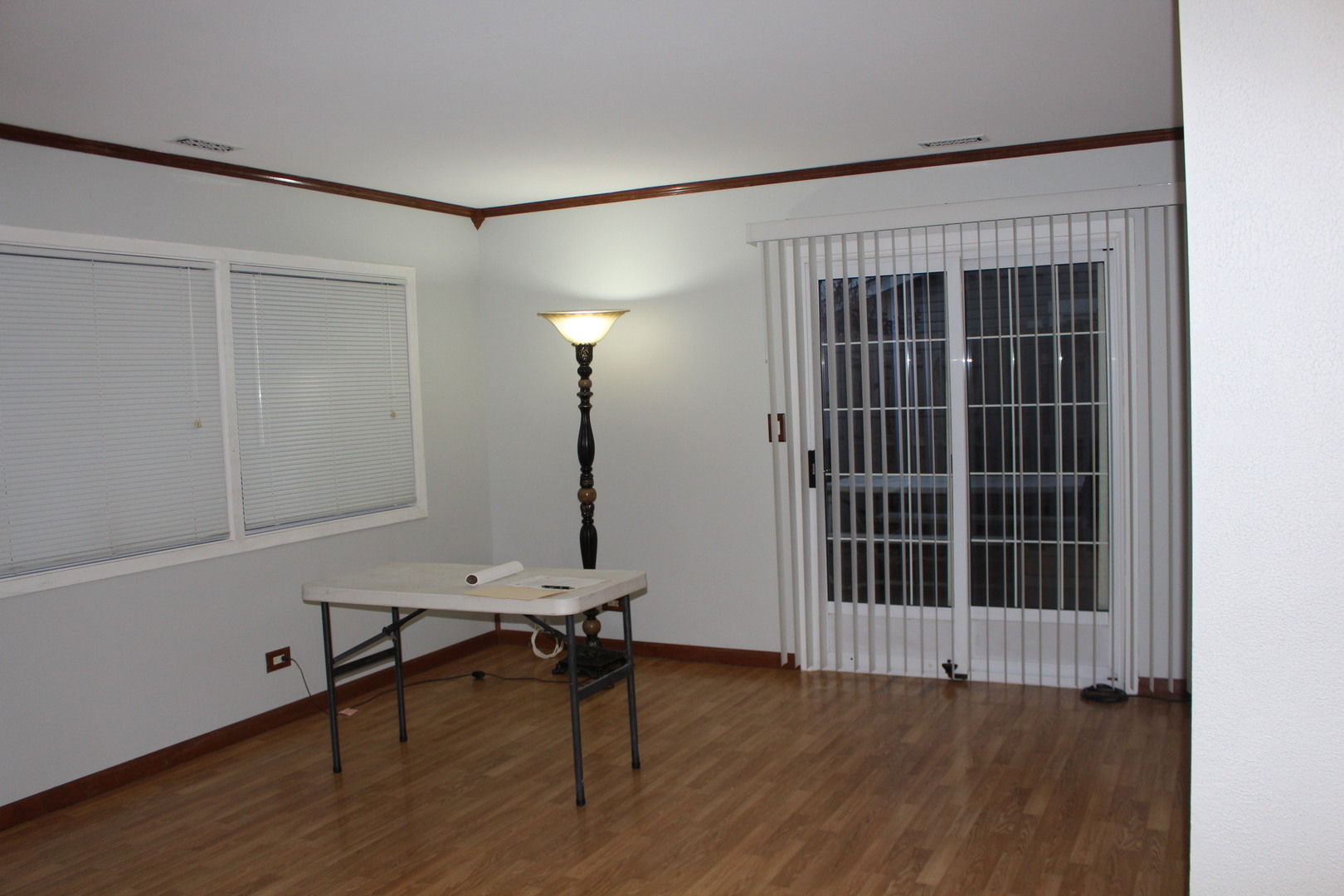 6117 Kit Carson Drive Hanover Park, IL 60133 - Photo 4 of 12