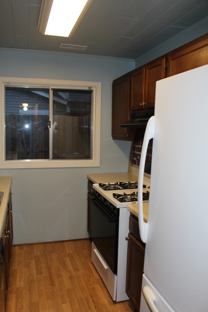 6117 Kit Carson Drive Hanover Park, IL 60133 - Photo 9 of 12