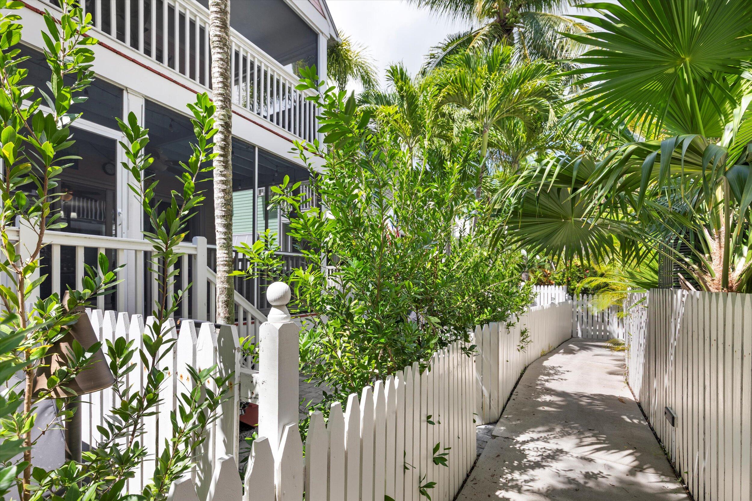 45 Spoonbill Way Key West, FL 33040 - Photo 43 of 80 43-043