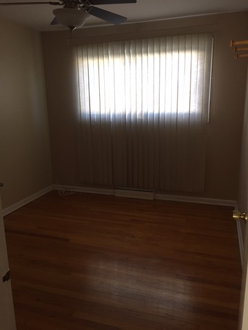 540 Glendale Road Glenview, IL 60025 - Photo 13 of 18 wooden floor in an empty room
