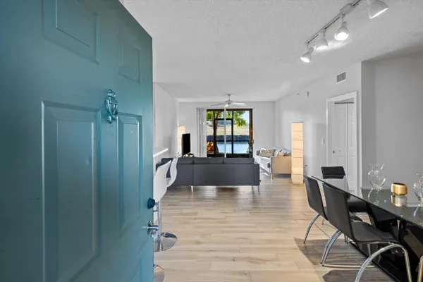 $475,000 | 11730 St Andrews Place, Unit 102, Wellington, FL 33414