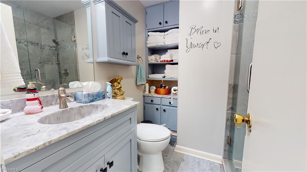 124 Avondale Road Mount Airy, NC 27030 - Photo 18 of 36 Gallery Image 18