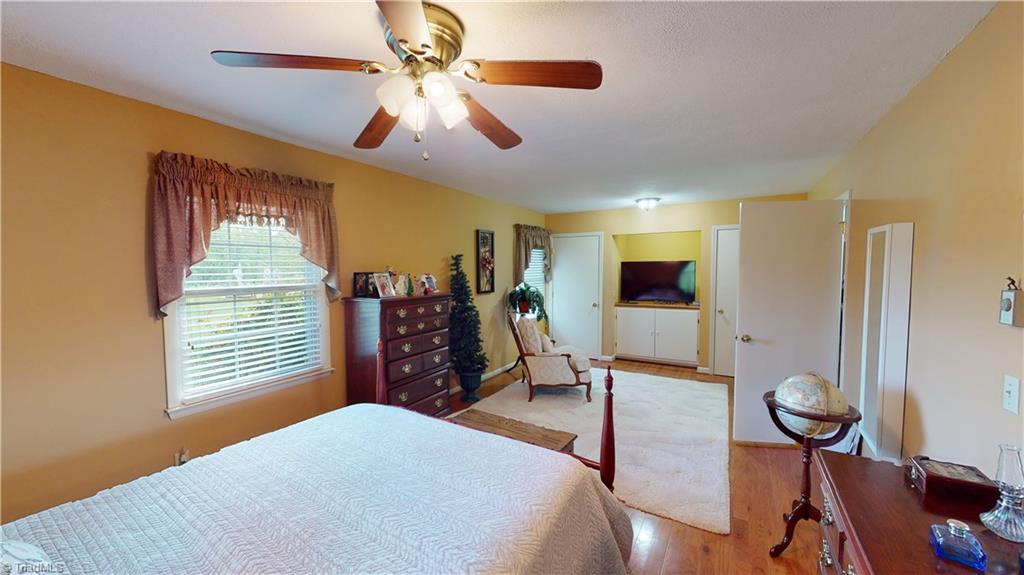 124 Avondale Road Mount Airy, NC 27030 - Photo 22 of 36 Gallery Image 22
