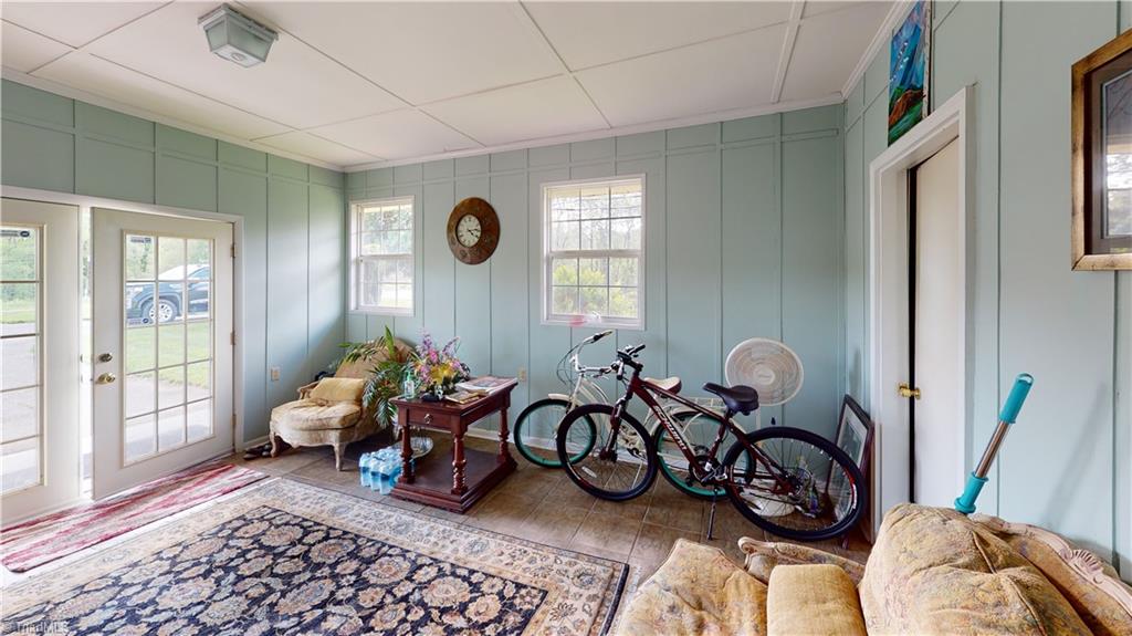 124 Avondale Road Mount Airy, NC 27030 - Photo 28 of 36 Gallery Image 28