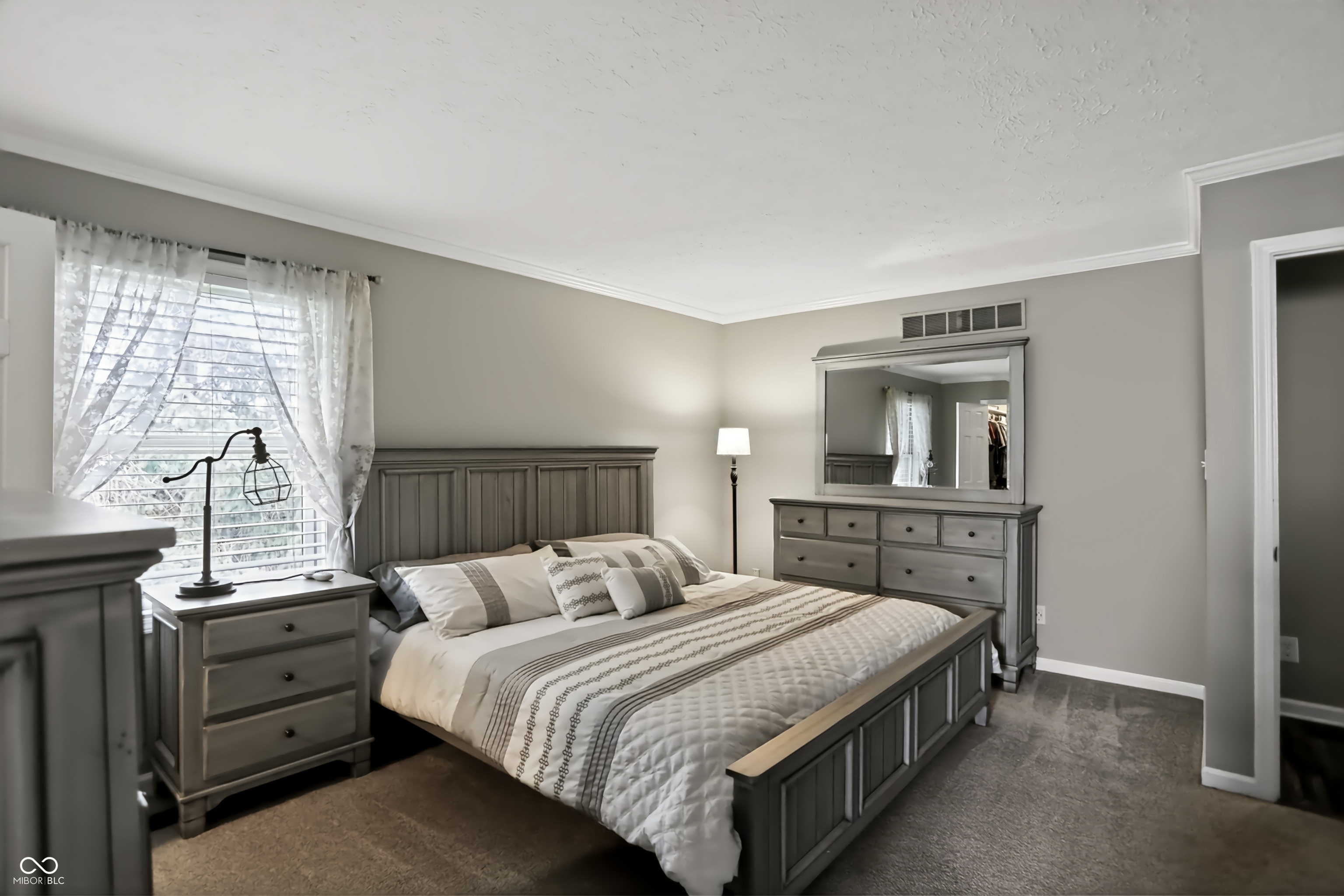 2780 Wicker Road Indianapolis, IN 46217 - Photo 36 of 122 Gallery Image 36