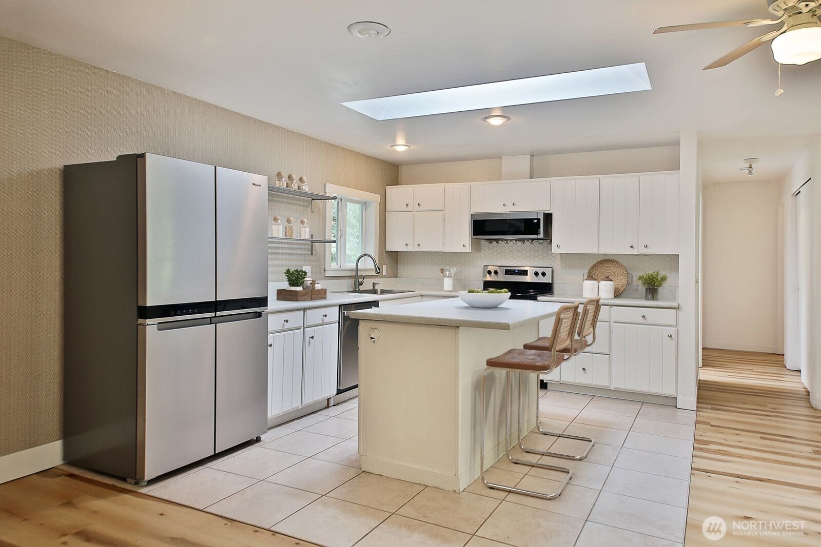 4180 Welcome Road Langley, WA 98260 - Photo 18 of 39 Gallery Image 18
