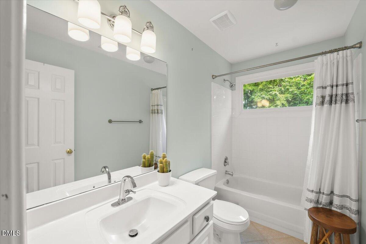 109 Hemingway Forest Place Raleigh, NC 27607 - Photo 20 of 33 23-P1137856