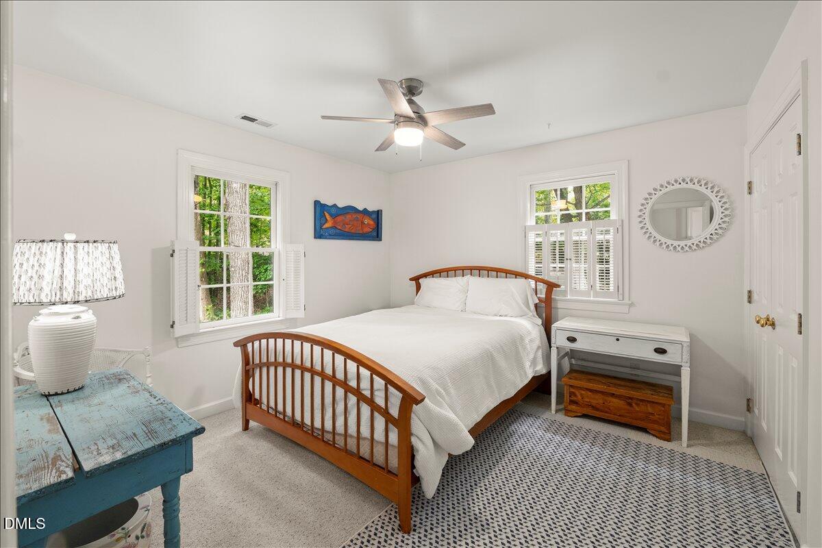 109 Hemingway Forest Place Raleigh, NC 27607 - Photo 22 of 33 25-P1137871