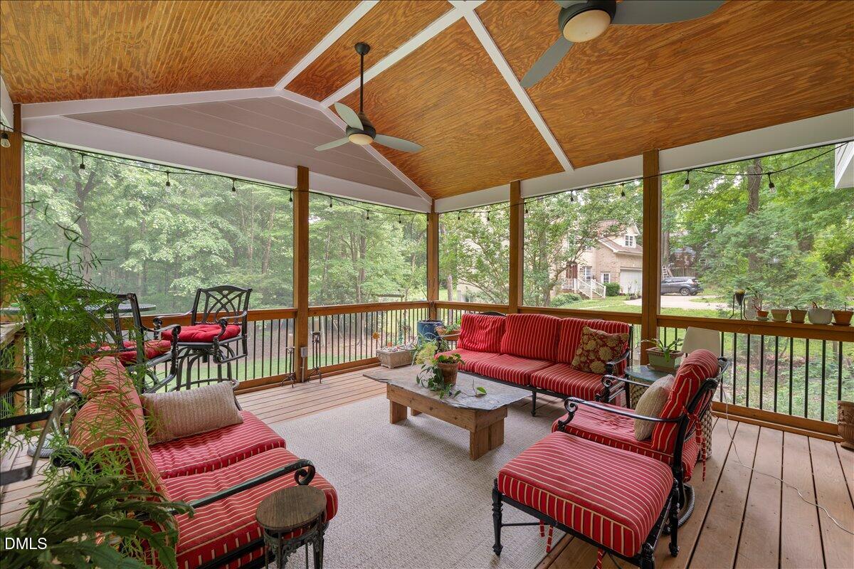 109 Hemingway Forest Place Raleigh, NC 27607 - Photo 7 of 33 10-P1137686