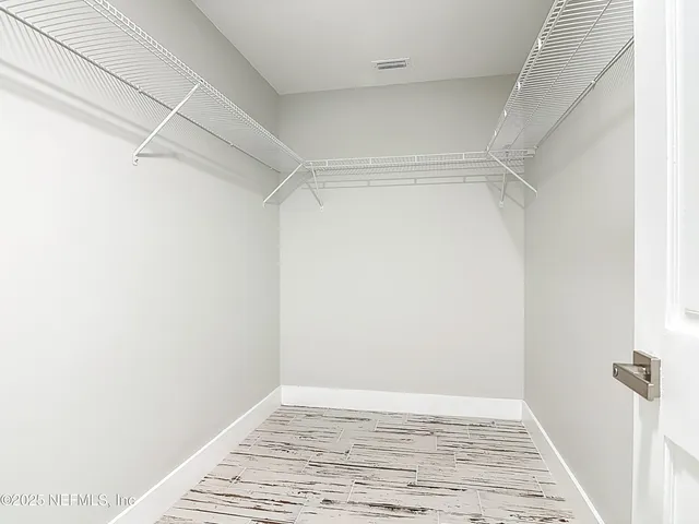 $789,900 | 555 Wildwood Drive, New Smyrna Beach, FL 32168