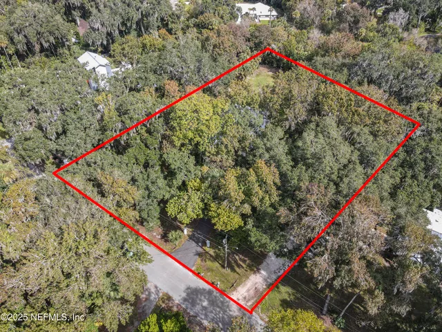 $789,900 | 555 Wildwood Drive, New Smyrna Beach, FL 32168