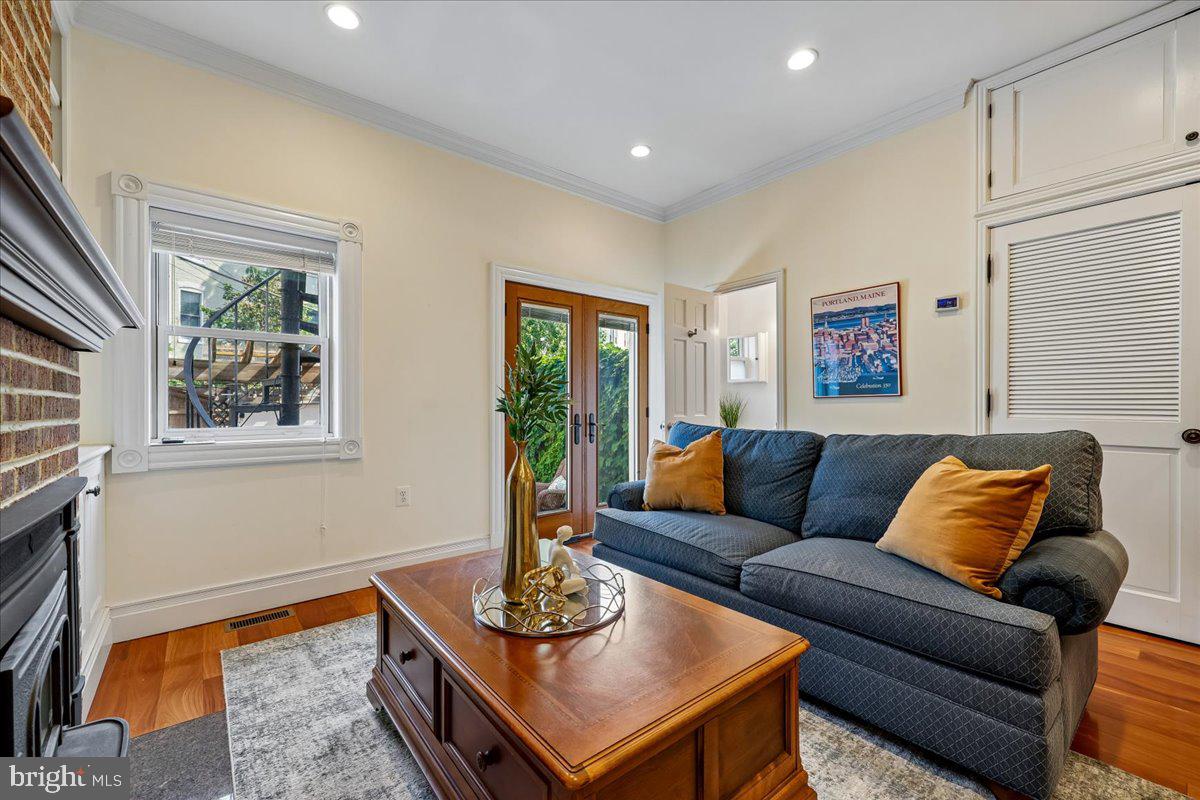 126 E Street Southeast Washington, DC 20003 - Photo 28 of 38