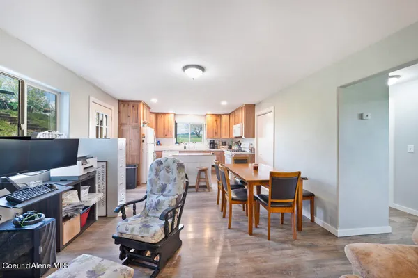 $1,250,000 | 1011 Rothwell Road, Viola, ID 83872