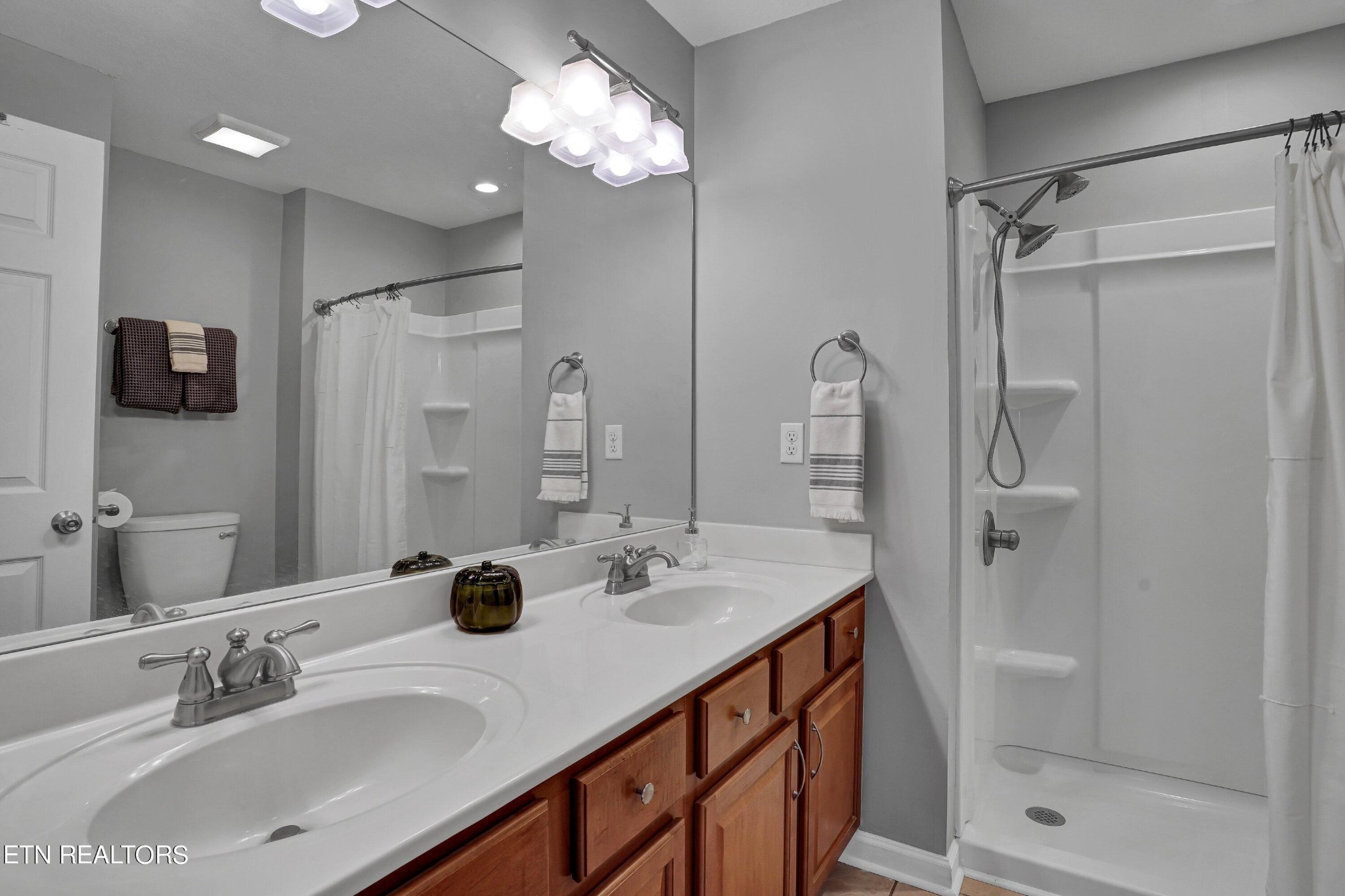 1444 Benjamin Boulevard Sevierville, TN 37876 - Photo 11 of 17