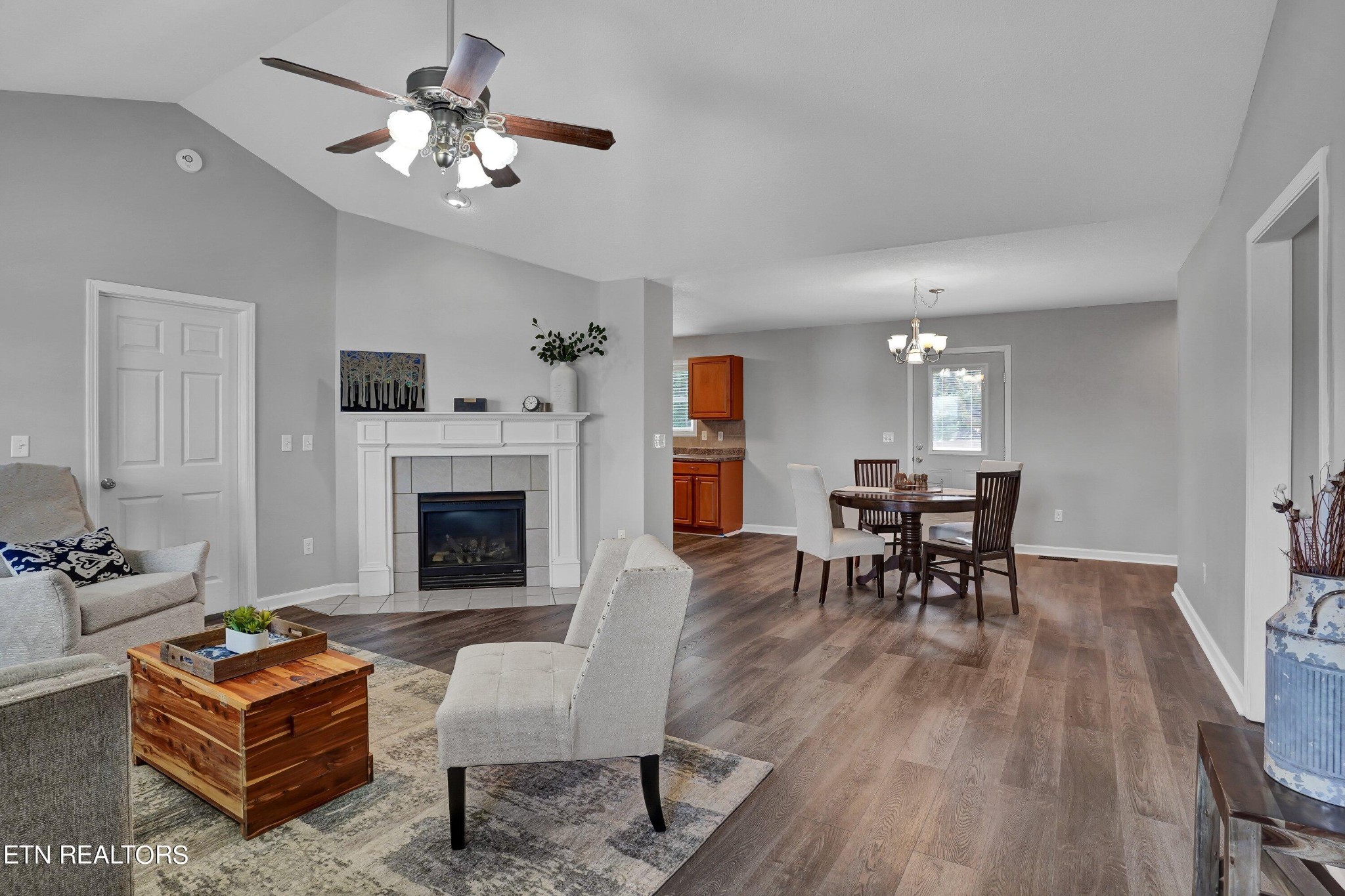 1444 Benjamin Boulevard Sevierville, TN 37876 - Photo 4 of 17