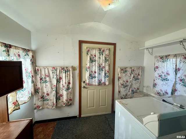 $55,000 | 928 East Kinzie Street, Riverton, IL 62561