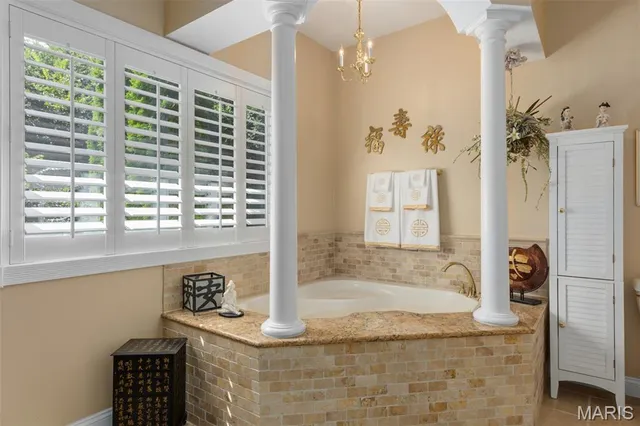 $550,000 | 118 Westlake Trail, Litchfield, IL 62056