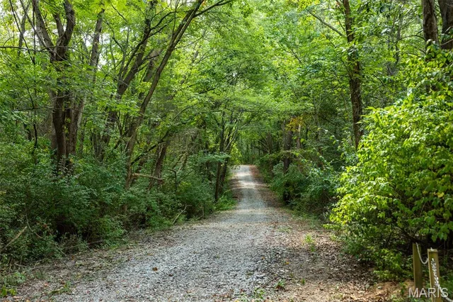 $550,000 | 118 Westlake Trail, Litchfield, IL 62056