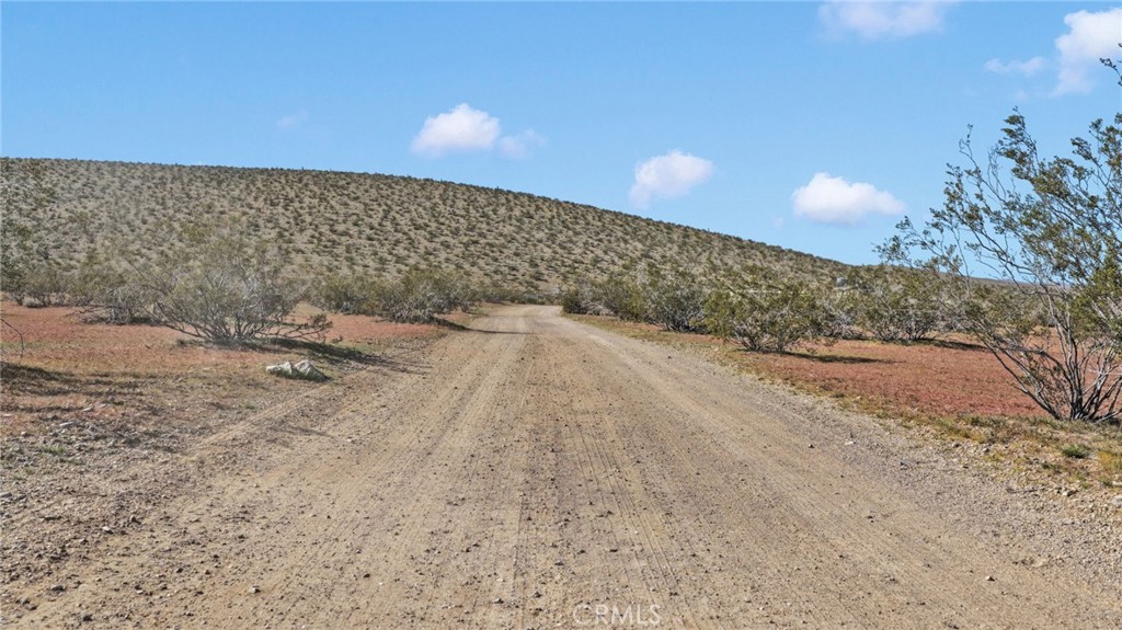 1 Off Brack Road Lucerne Valley, CA 92356 - Photo 2 of 4