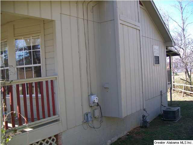 6624 Davison Road Pinson, AL 35126 - Photo 3 of 24