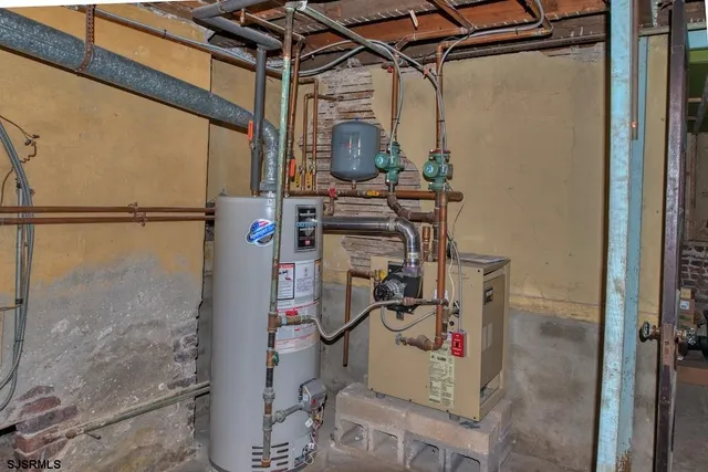 $1,275,000 | 14 North Cambridge Avenue, Ventnor City, NJ 08406