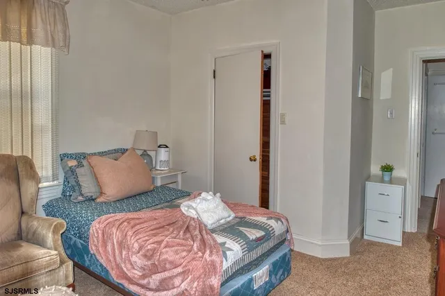 $1,275,000 | 14 North Cambridge Avenue, Ventnor City, NJ 08406