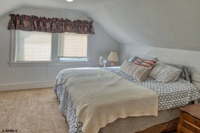 $1,275,000 | 14 North Cambridge Avenue, Ventnor City, NJ 08406