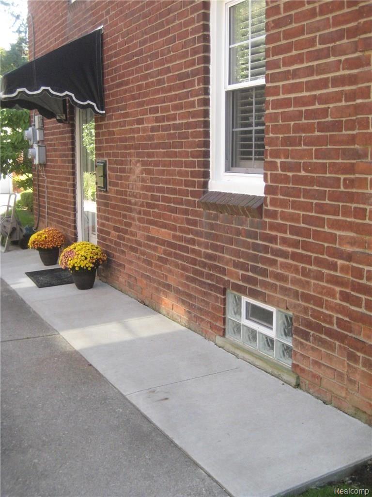 1378 Audubon Road Grosse Pointe, MI 48230 - Photo 54 of 60 003.JPG