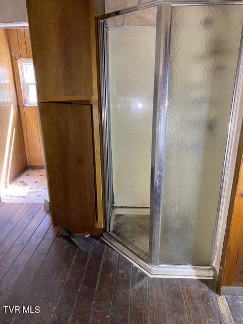 5332 Stonega Road Appalachia, VA 24216 - Photo 14 of 20 a bath